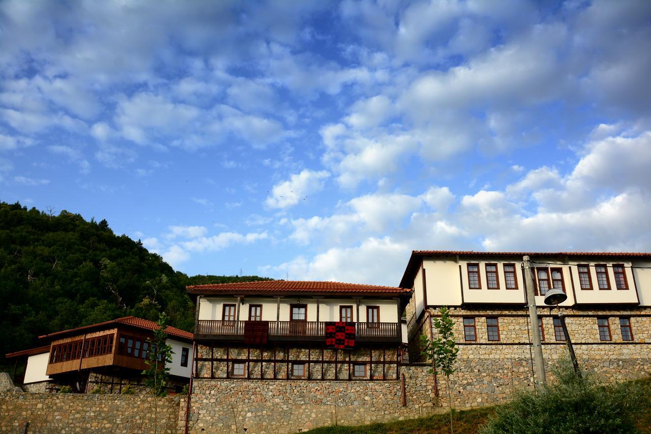 Macedonian Village Hotel & Resort Скоп'є Екстер'єр фото