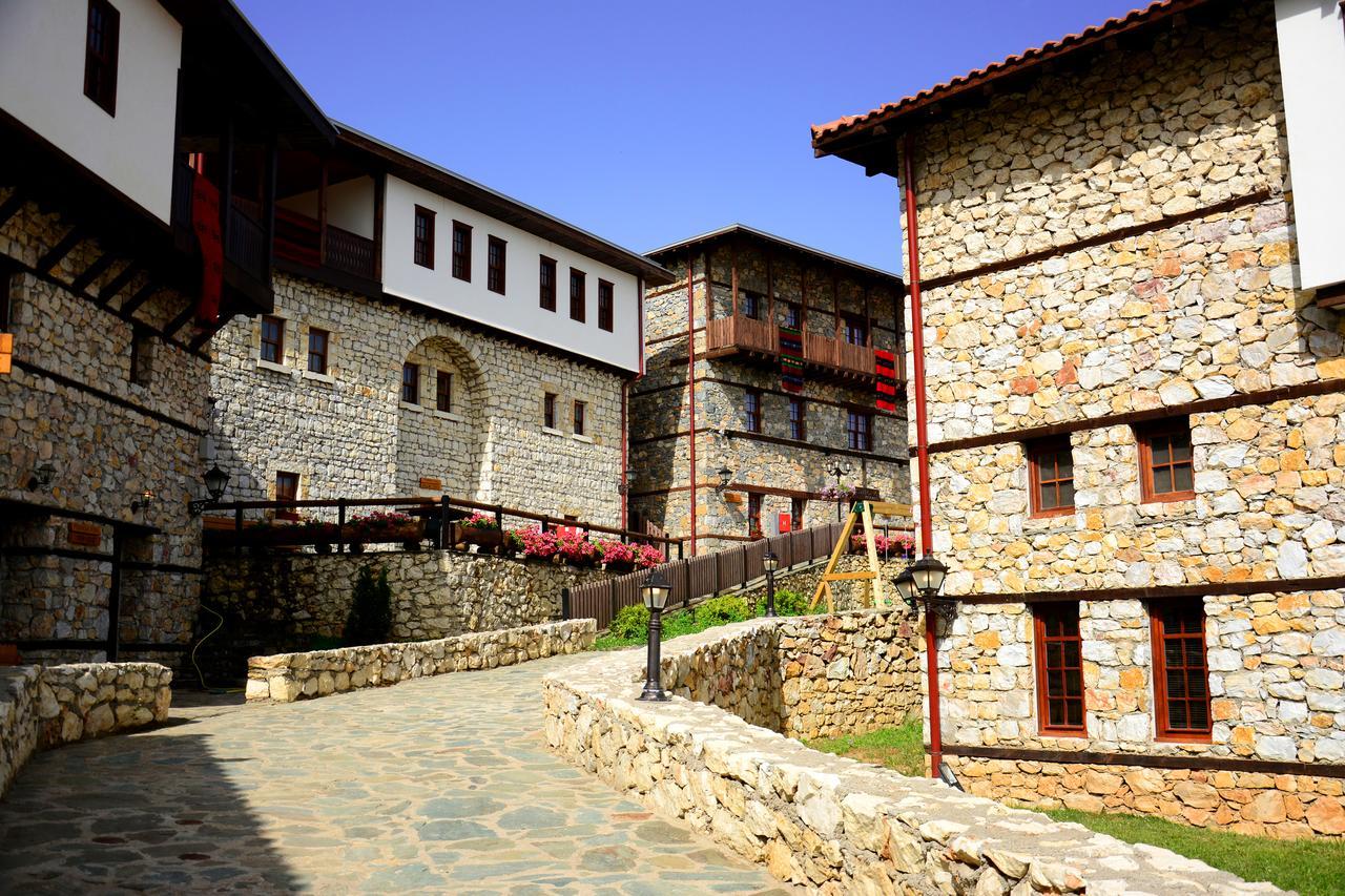Macedonian Village Hotel & Resort Скоп'є Екстер'єр фото