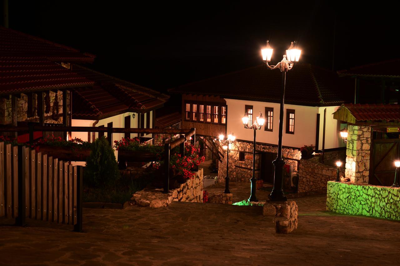 Macedonian Village Hotel & Resort Скоп'є Екстер'єр фото