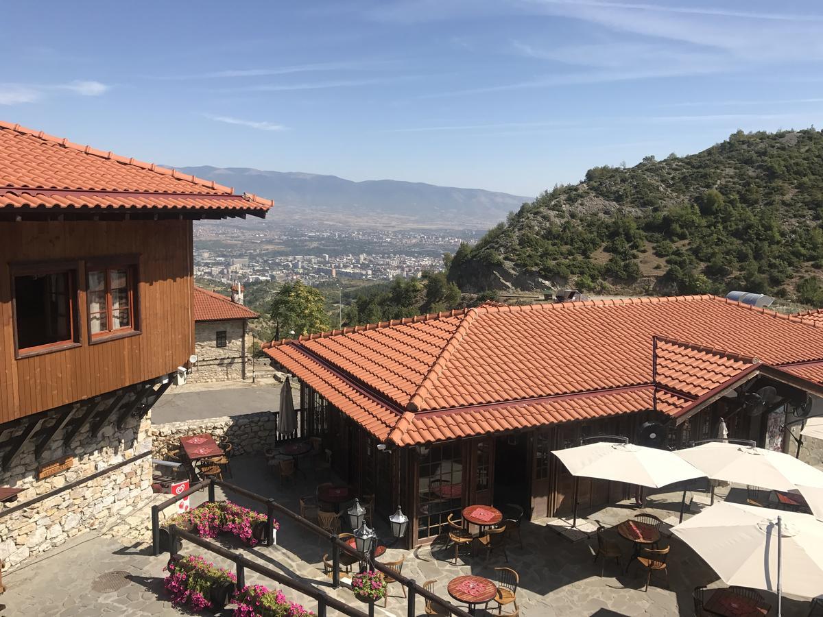 Macedonian Village Hotel & Resort Скоп'є Екстер'єр фото