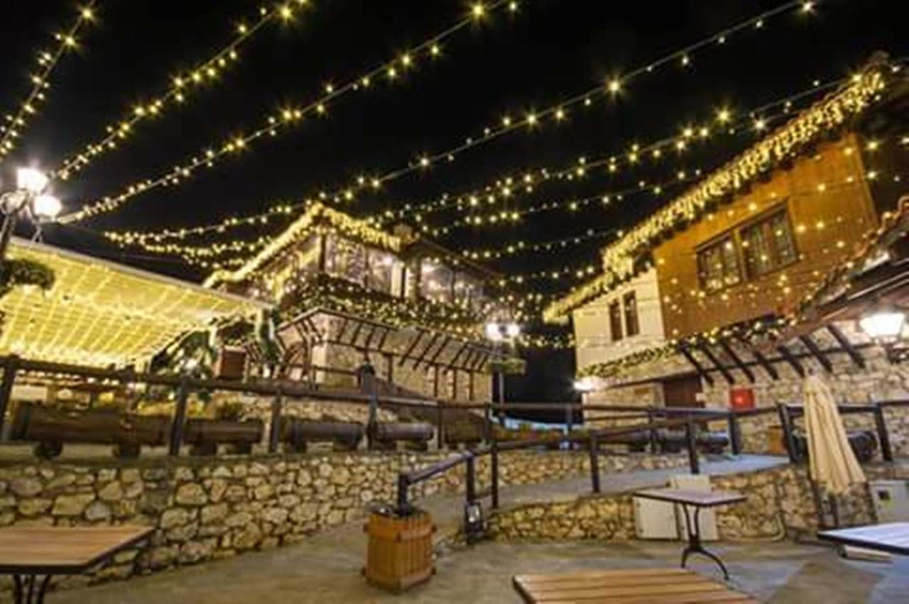 Macedonian Village Hotel & Resort Скоп'є Екстер'єр фото