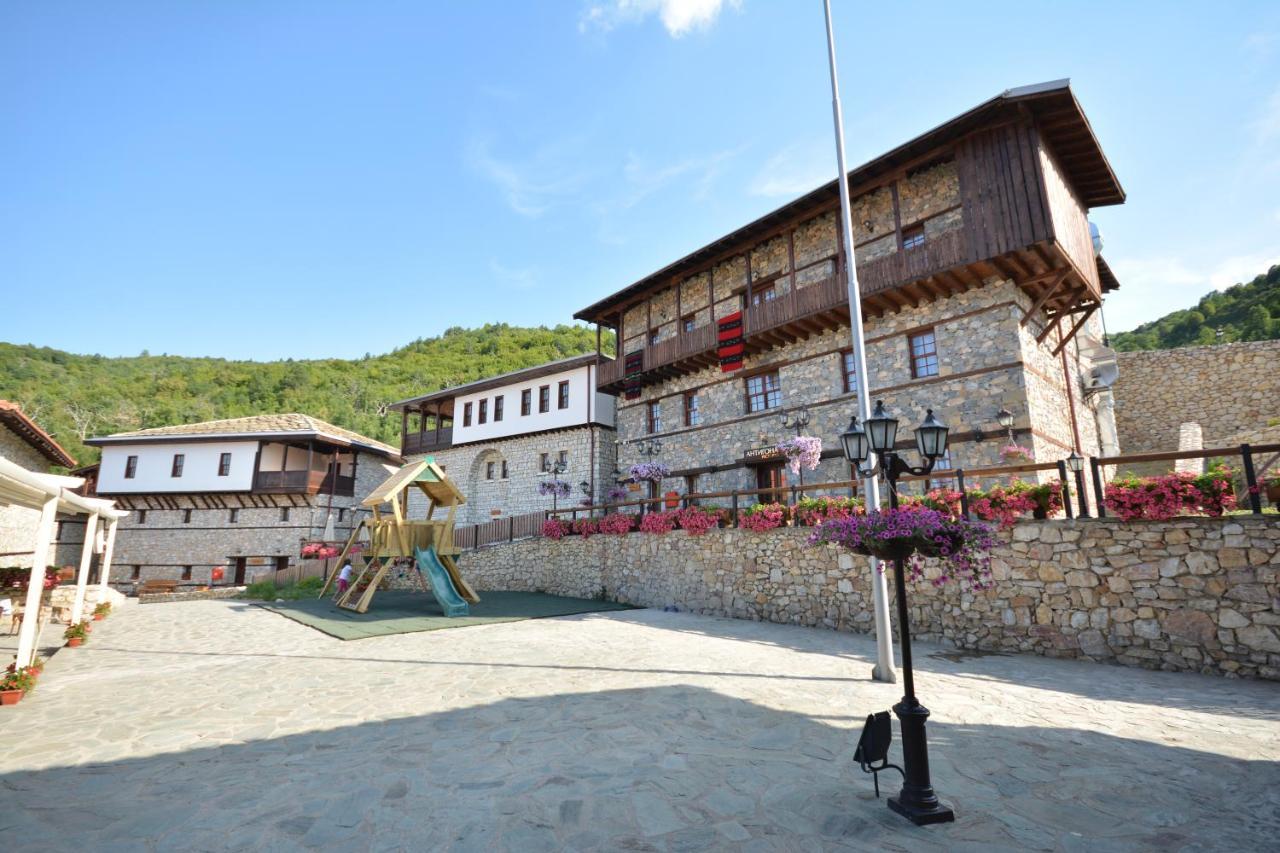 Macedonian Village Hotel & Resort Скоп'є Екстер'єр фото