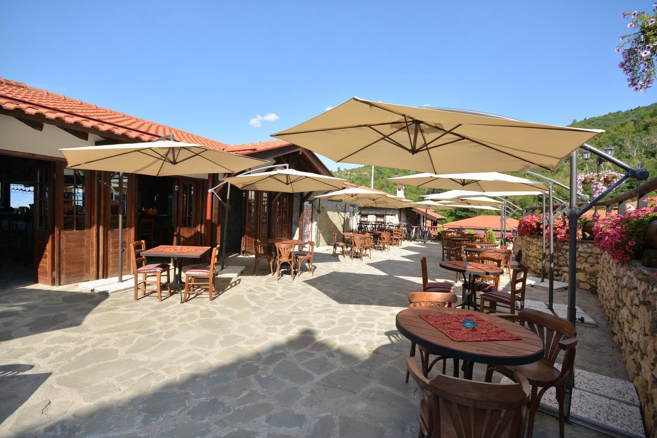 Macedonian Village Hotel & Resort Скоп'є Екстер'єр фото